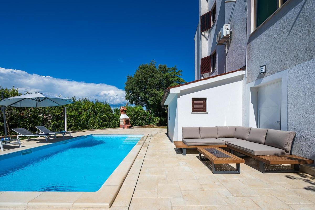 Apartment Monvidal Pula Exterior foto