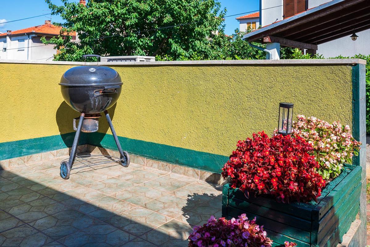 Apartment Monvidal Pula Exterior foto