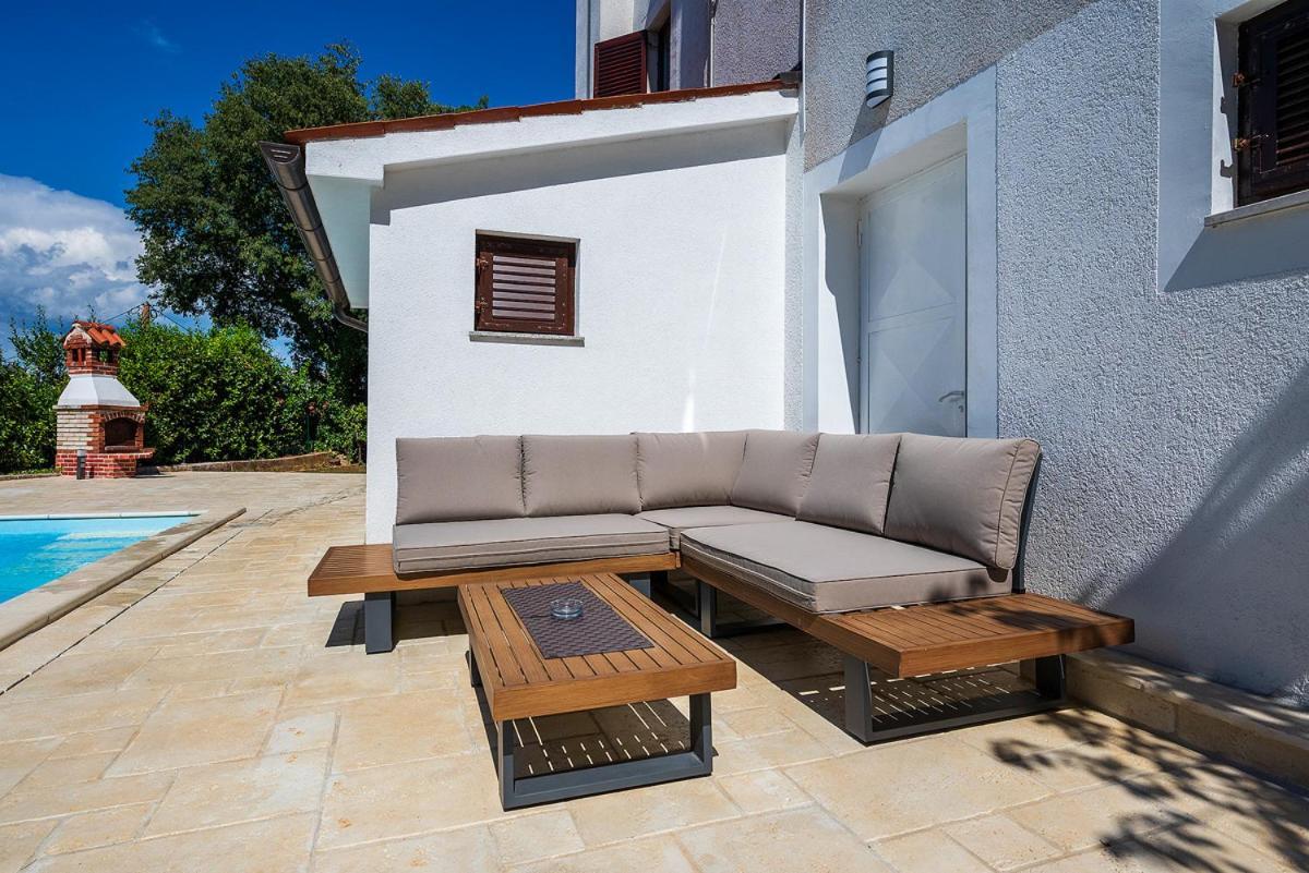 Apartment Monvidal Pula Exterior foto