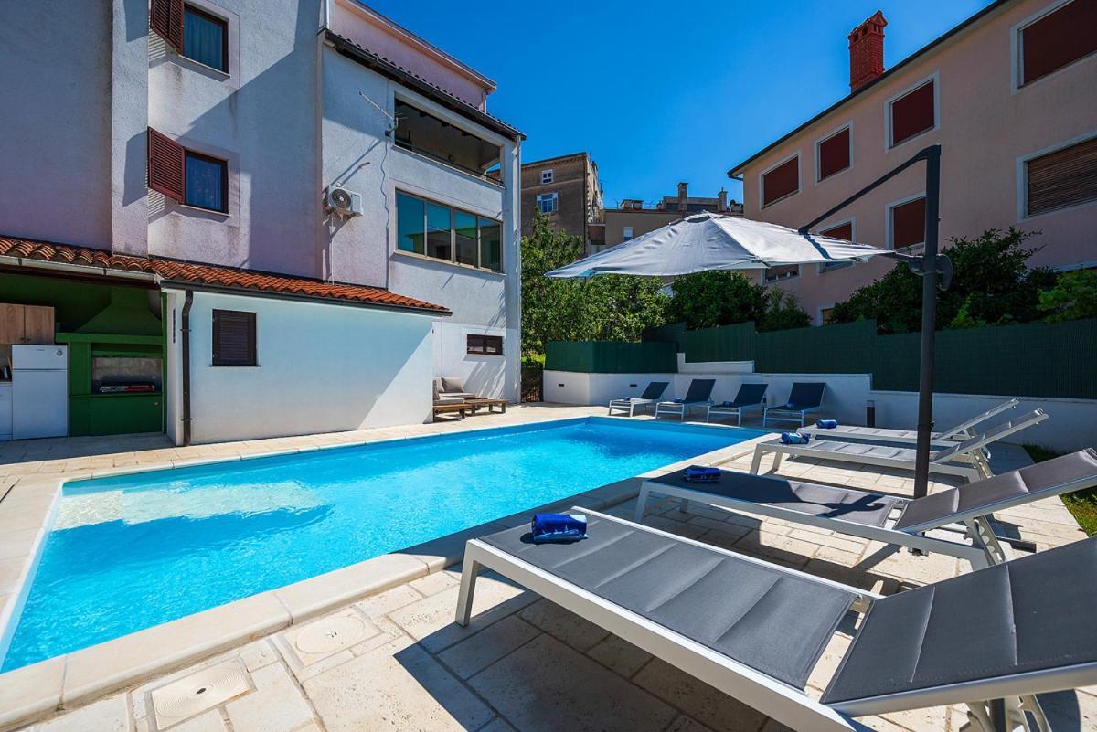 Apartment Monvidal Pula Exterior foto
