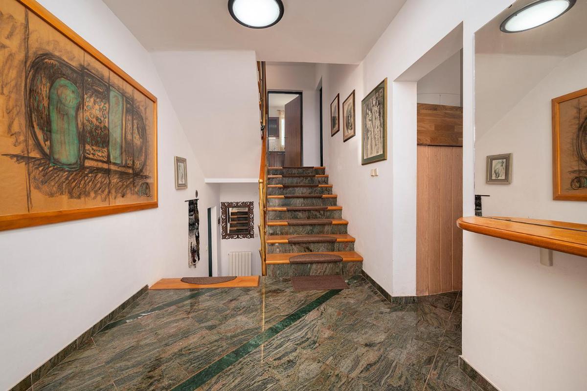 Apartment Monvidal Pula Exterior foto