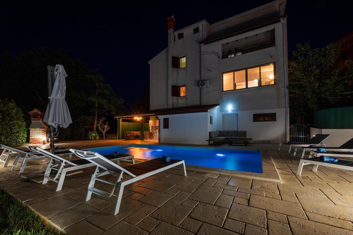 Apartment Monvidal Pula Exterior foto